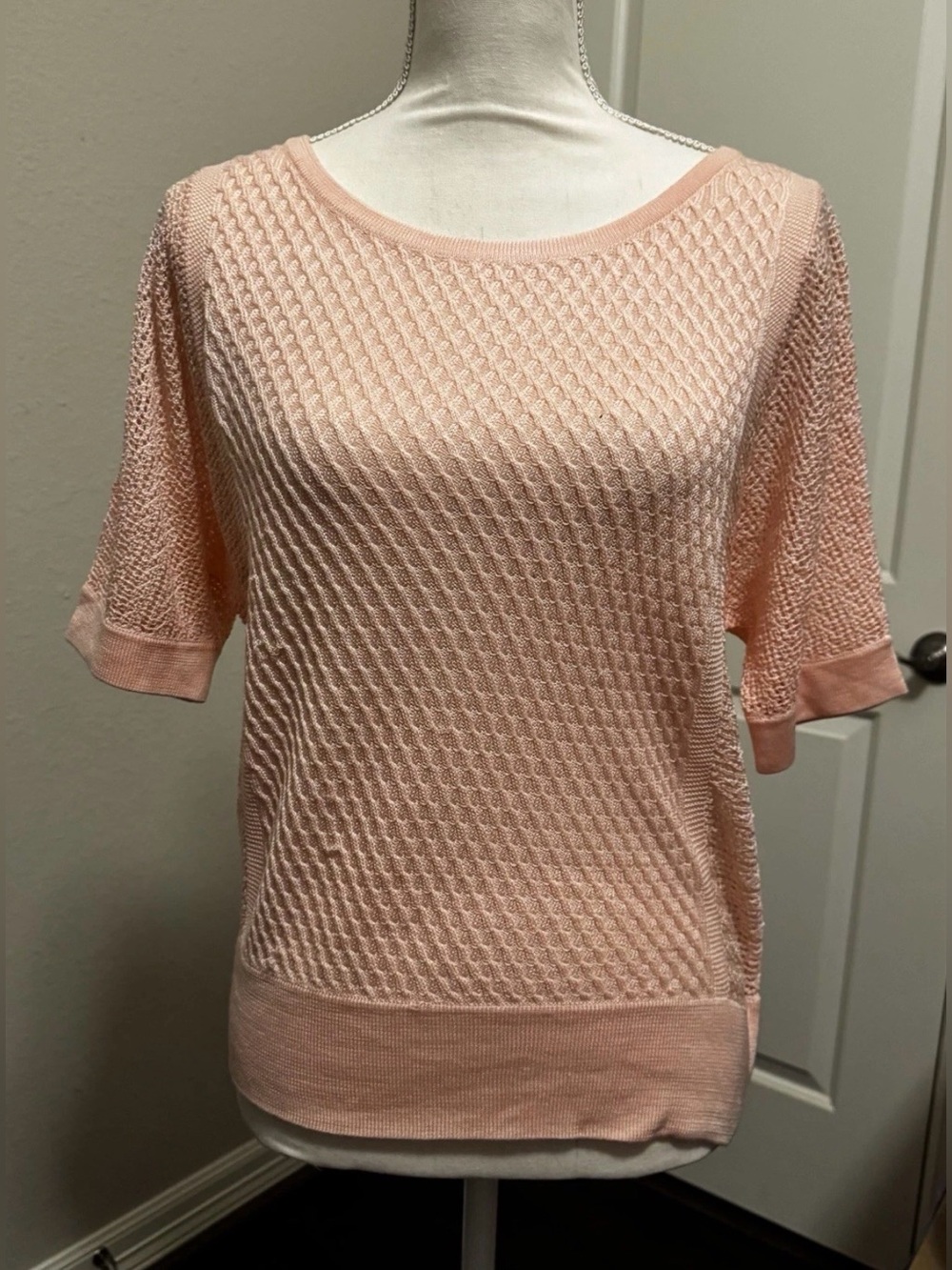 New York & Company Women's Pink Sweater Size XS